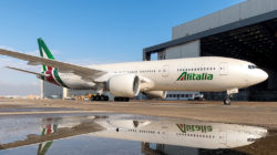 Alitalia proroga prestito